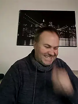 Snapshot of Pourleplasirs chatting on 11/28/25, 10:56 Pourleplasirs online show from 11/28/25, 10:56