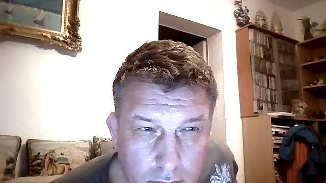 GrandpasDadBulg online show from 11/18/25, 08:24