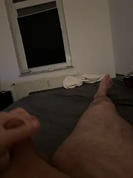 Mo 2003 online show from 02/06/25, 01:27