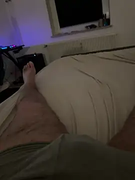 Mo 2003 online show from 03/09/25, 10:08