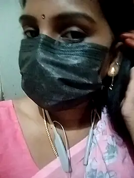 Snapshot of Tamil_roja17 chatting on 02/07/25, 05:41 Tamil roja17 online show from 02/07/25, 05:41