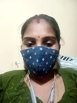 Snapshot of Tamil_roja17 chatting on 03/09/25, 06:00 Tamil roja17 online show from 03/09/25, 06:00