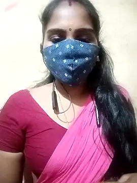 Snapshot of Tamil_roja17 chatting on 10/25/25, 05:51 Tamil roja17 online show from 10/25/25, 05:51