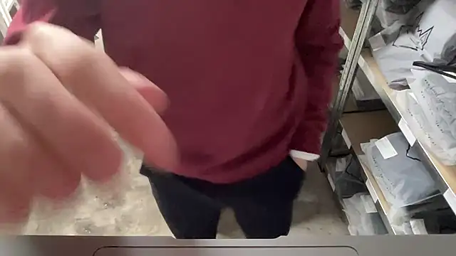 bullyboyy online show from 11/11/25, 07:47