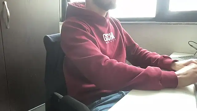 bullyboyy online show from 01/06/26, 09:57