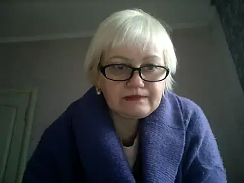 Snapshot of Mayya4321 chatting on 02/10/25, 10:53 Mayya4321 online show from 02/10/25, 10:53