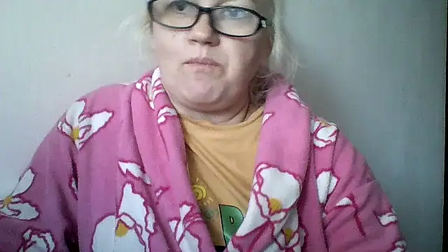 Mayya4321 online show from 10/26/25, 07:25