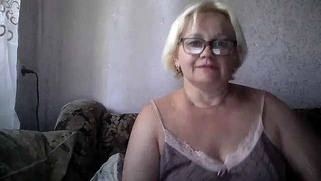 Snapshot of Mayya4321 chatting on 06/05/26, 08:42 Mayya4321 online show from 06/05/26, 08:42