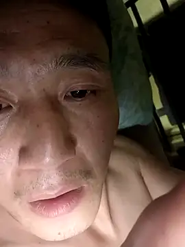 Snapshot of wadmma chatting on 11/04/25, 01:38 wadmma online show from 11/04/25, 01:38