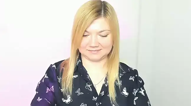 Lola moree online show from 03/18/25, 03:31