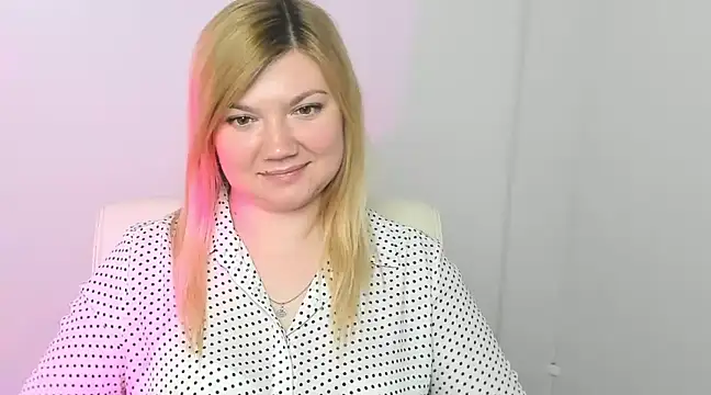 Lola moree online show from 03/20/25, 03:47