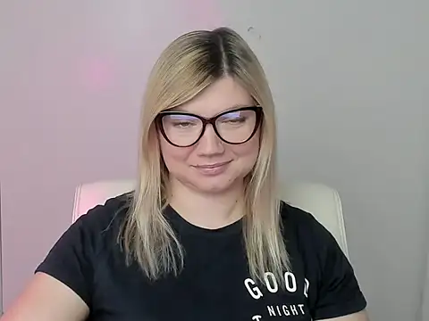 Lola moree online show from 10/03/25, 11:51