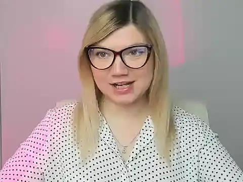 Lola moree online show from 10/25/25, 06:10