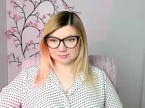 Lola moree online show from 02/23/26, 12:46