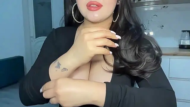 Snapshot of anora_sunny chatting on 04/27/26, 05:49 anora sunny online show from 04/27/26, 05:49