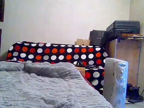 Snapshot of lebaneeseguy chatting on 01/13/26, 10:04 lebaneeseguy online show from 01/13/26, 10:04