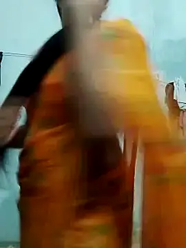 Snapshot of saaniya chatting on 02/27/25, 06:09 saaniya online show from 02/27/25, 06:09