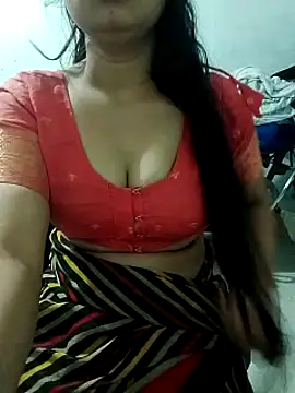 Snapshot of saaniya chatting on 03/03/25, 08:54 saaniya online show from 03/03/25, 08:54