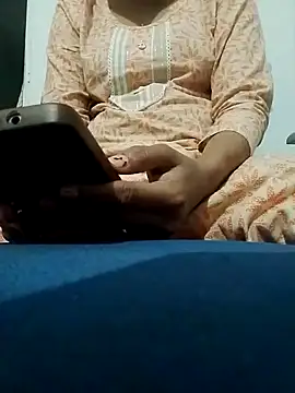 Snapshot of saaniya chatting on 03/04/25, 09:11 saaniya online show from 03/04/25, 09:11