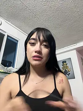 Snapshot of Melody_rousse_ chatting on 10/25/25, 07:52 Melody rousse online show from 10/25/25, 07:52