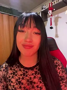 Snapshot of Melody_rousse_ chatting on 11/27/25, 08:44 Melody rousse online show from 11/27/25, 08:44