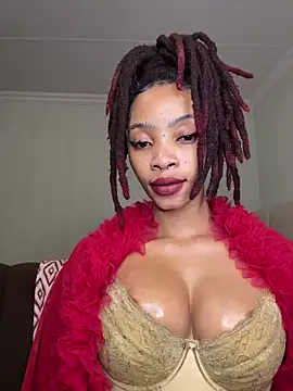 Snapshot of ZinaFreak chatting on 11/06/25, 11:59 ZinaFreak online show from 11/06/25, 11:59