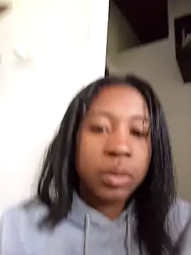 Zaira Rose  online show from 10/14/25, 12:50