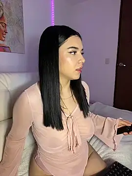 eileensophi online show from 03/09/25, 02:50