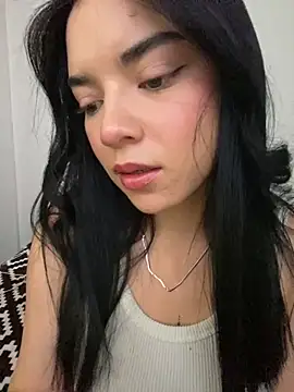 eileensophi online show from 09/21/25, 10:22