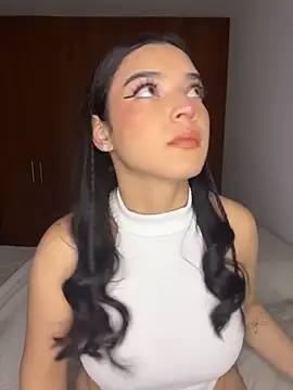 eileensophi online show from 04/11/26, 01:43