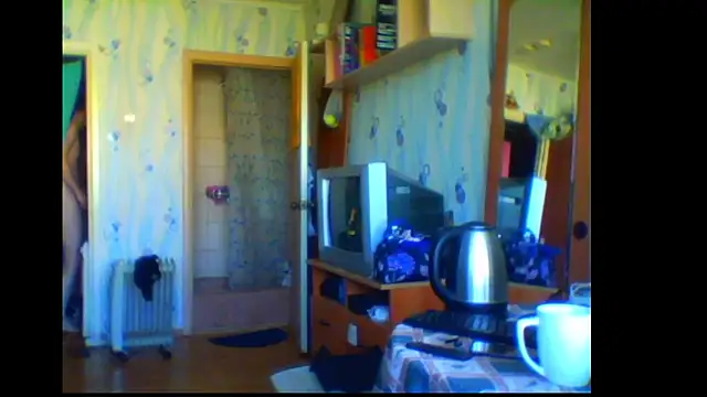 Snapshot of RussNocturnal chatting on 05/17/26, 08:34 RussNocturnal online show from 05/17/26, 08:34
