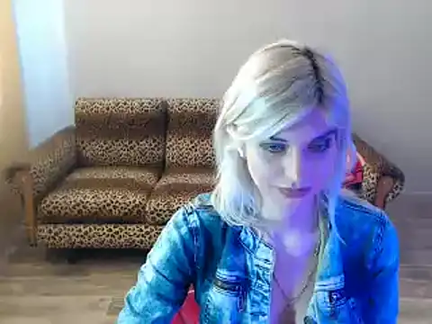 SexyBeatriice online show from 02/28/25, 10:41