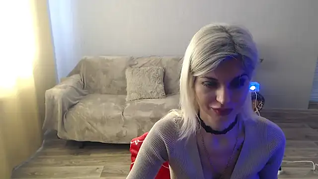 SexyBeatriice online show from 03/13/26, 07:26