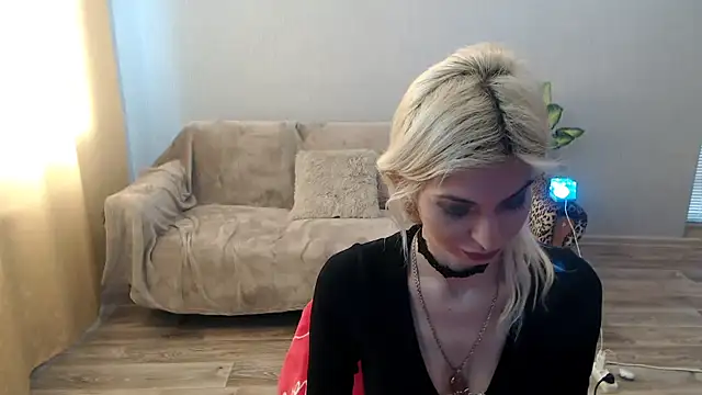 SexyBeatriice online show from 03/30/26, 06:25