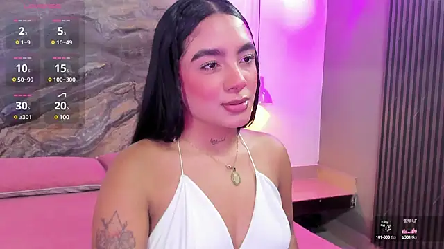 Snapshot of Estefy_gomez09 chatting on 03/14/25, 03:37 Estefy gomez09 online show from 03/14/25, 03:37