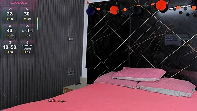 Snapshot of Estefy_gomez09 chatting on 11/08/25, 03:50 Estefy gomez09 online show from 11/08/25, 03:50