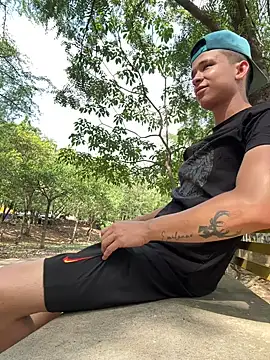 arevalo1124 online show from 11/23/25, 03:23