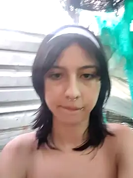 Snapshot of Maiden-Hot chatting on 02/04/25, 10:34 Maiden-Hot online show from 02/04/25, 10:34