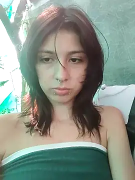 Snapshot of Maiden-Hot chatting on 03/19/25, 07:49 Maiden-Hot online show from 03/19/25, 07:49