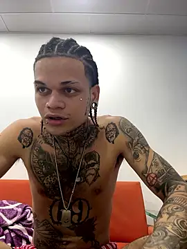 hot man05 online show from 01/10/26, 12:12