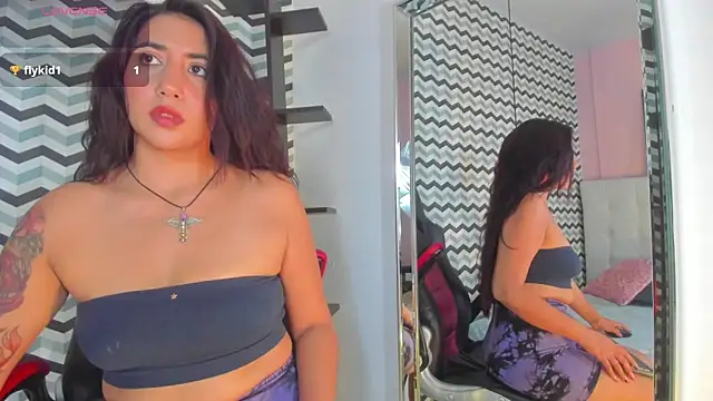 Snapshot of CALANTHELOVE1 chatting on 03/04/25, 02:49 CALANTHELOVE1 online show from 03/04/25, 02:49