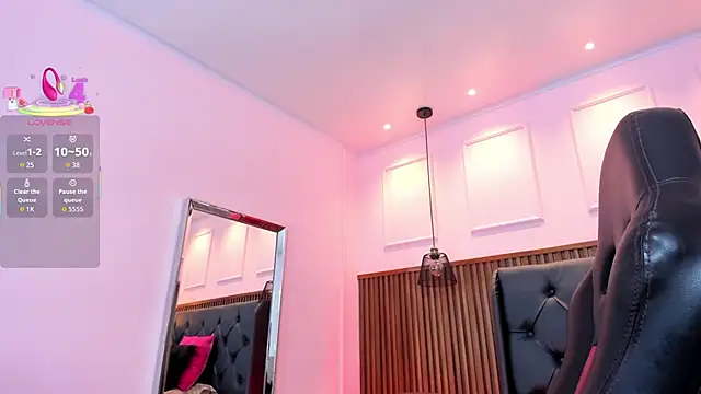 Snapshot of CALANTHELOVE1 chatting on 09/19/25, 03:41 CALANTHELOVE1 online show from 09/19/25, 03:41