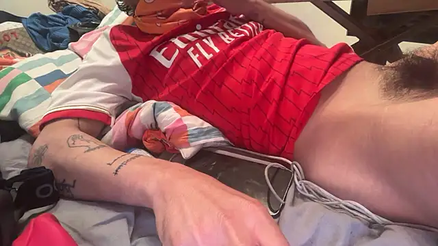 Lucasss1712 online show from 04/18/26, 11:16