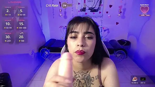 Snapshot of Adri_Gomez_ chatting on 03/08/25, 06:10 Adri Gomez online show from 03/08/25, 06:10