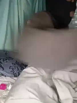 Snapshot of Velvet69 chatting on 09/19/25, 01:40 Velvet69 online show from 09/19/25, 01:40