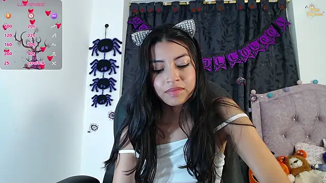 ellajonz online show from 10/24/25, 01:13