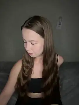 Arielle Swan online show from 05/18/26, 05:52