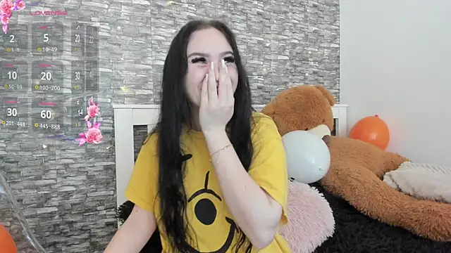 Snapshot of KairraPotts chatting on 11/05/25, 09:59 KairraPotts online show from 11/05/25, 09:59