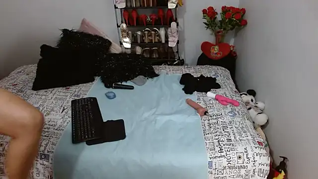 Lunasquirt1985 online show from 02/08/26, 02:09