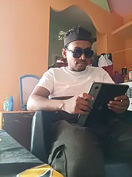 bigcock thick online show from 10/10/25, 06:34